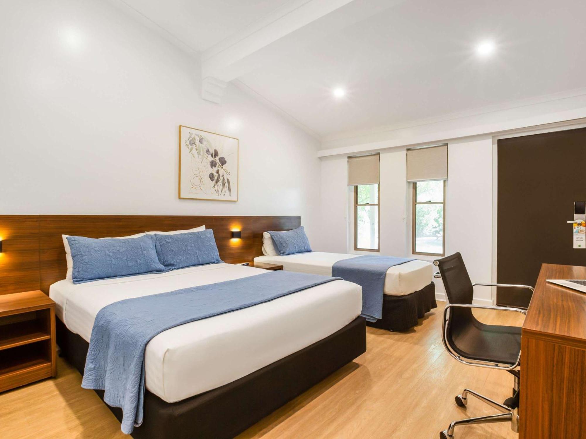 Hotel Ibis Styles Karratha Exterior foto